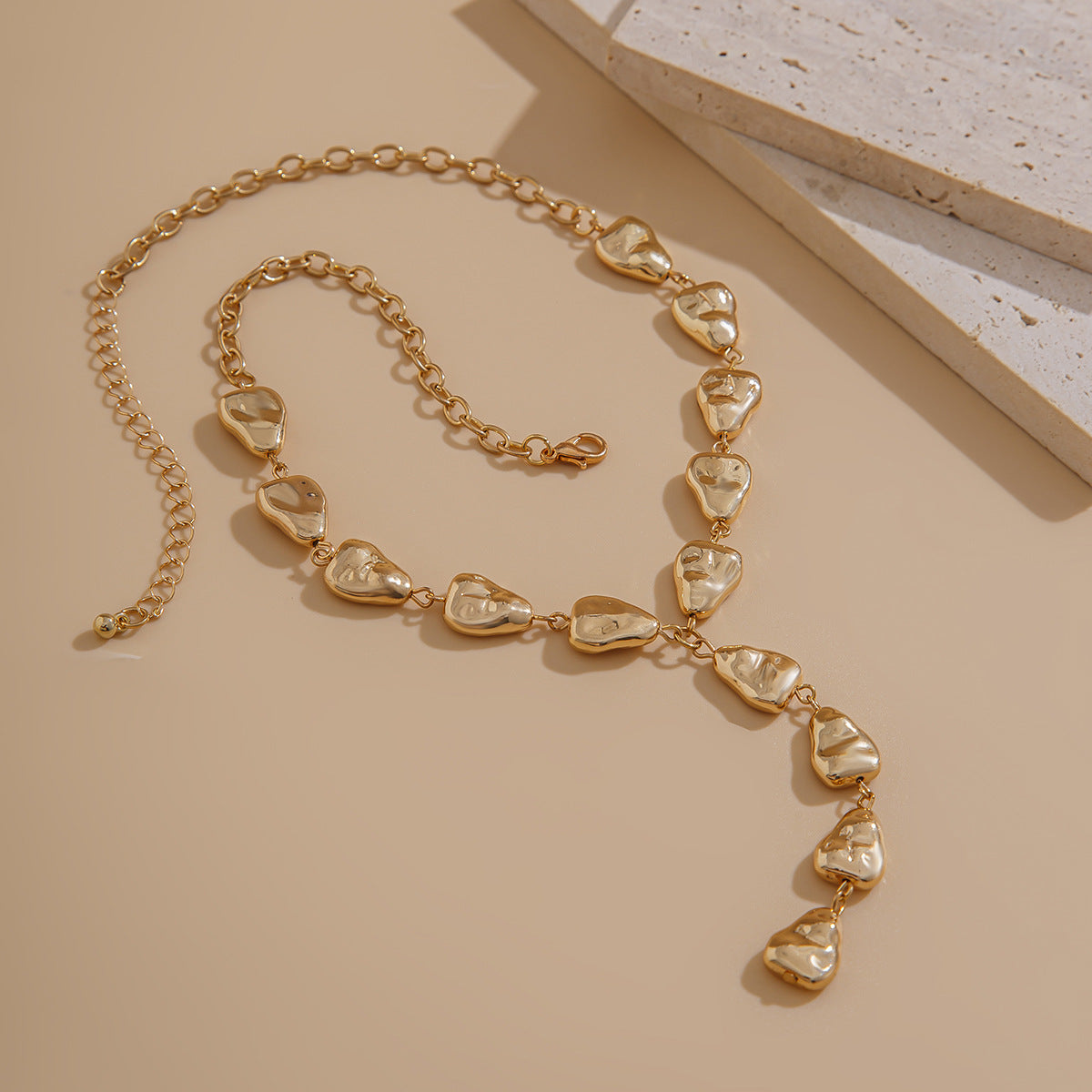 Irregular Baroque Y-shaped Collarbone Chain