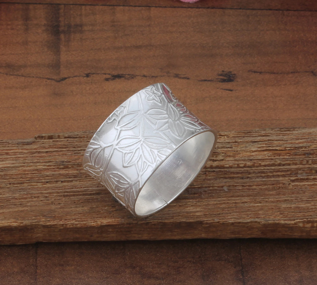 Sterling Silver Plated 925 Silver Fashion Band Ring Textured Finish Simple Cross Design Men's Gift Idea Wedding Party Classic